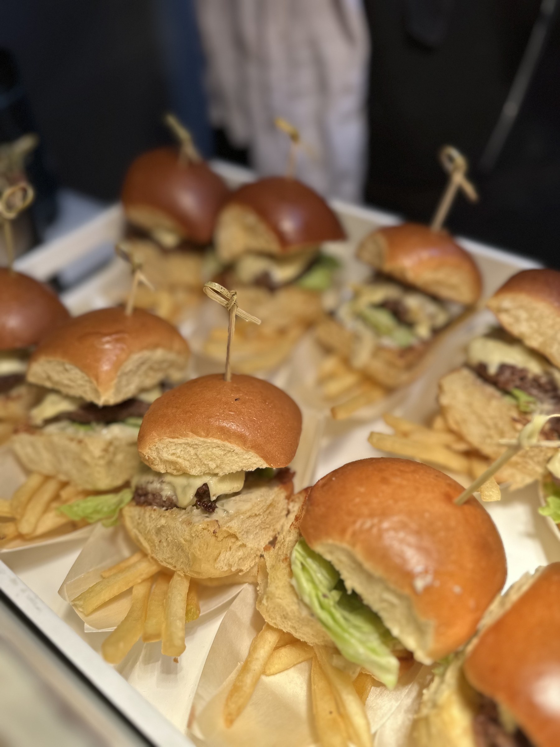 Mini burgers — Ambô Cozinha
